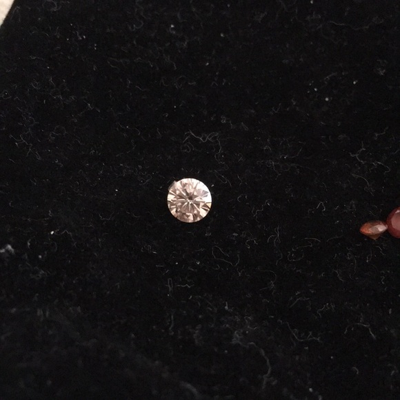 Misc colored diamonds - Picture 6 of 7